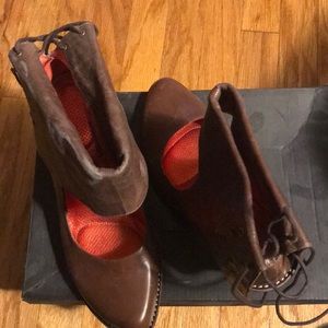 TSUBO Deba heels - never been worn!!